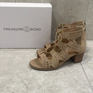 Treasure & Bond TBLogan pumps Girls size 4M
